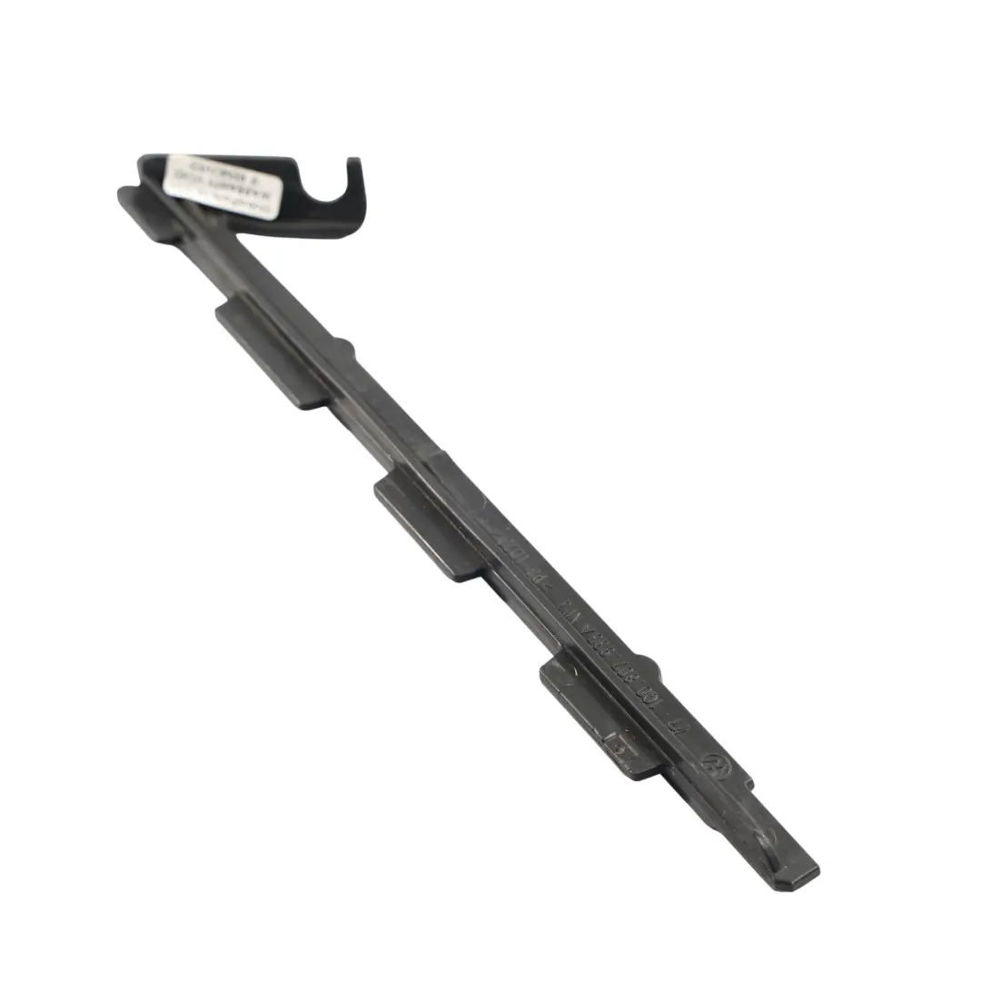 Ślizg Mocowanie Zderzaka Przód Lewo do Volkswagen EOS o numerze 1Q0807935A Volkswagen EOS Ślizg Mocowanie Zderzaka Przód Lewo - SKU 1Q0807935A - Numer Części 1Q0807935A