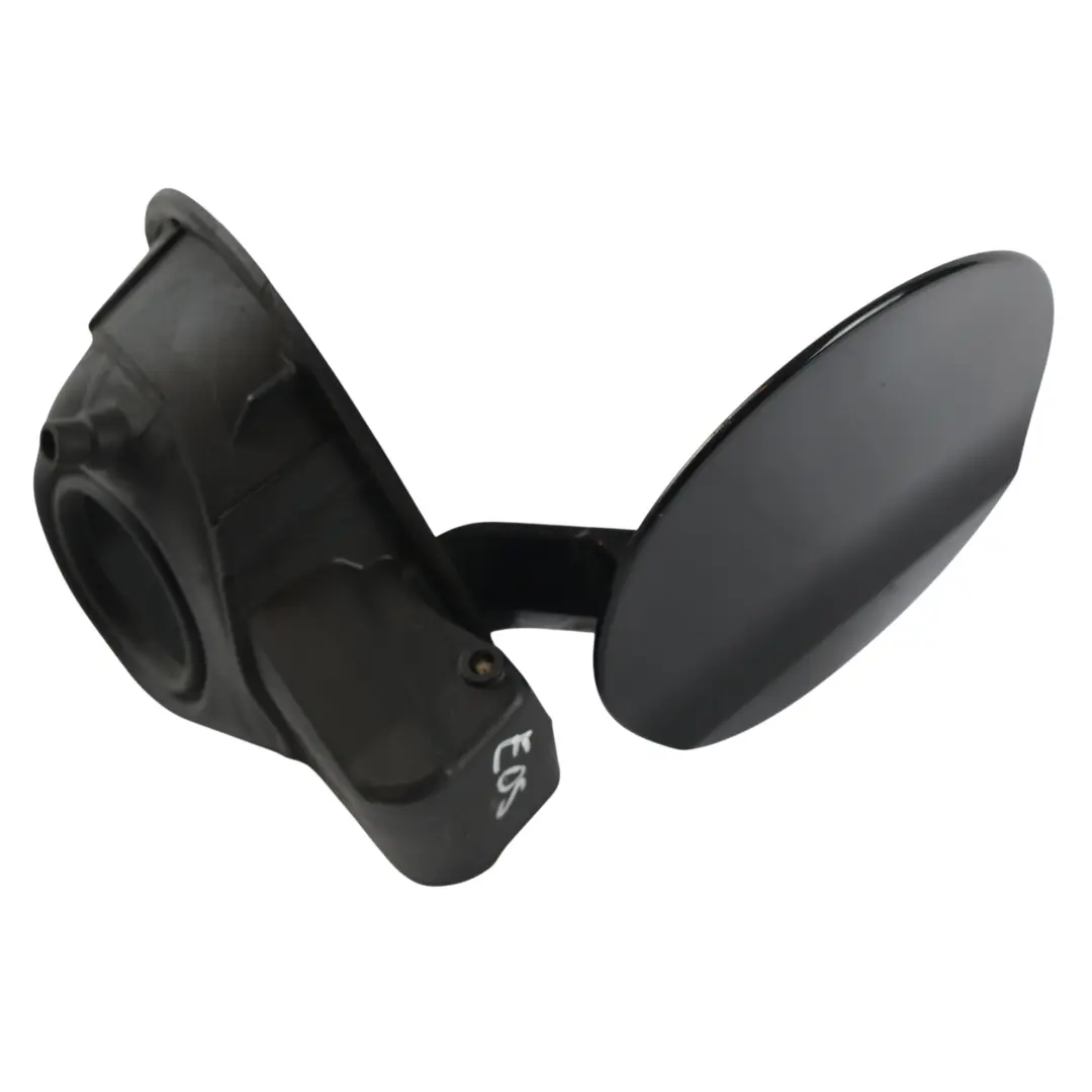 Volkswagen Eos 1F Trappe Réservoir Carburant Noir Profond C9X 1K0010497 - SKU 1Q0809857-DBL - Numéro de pièce 1Q0809857