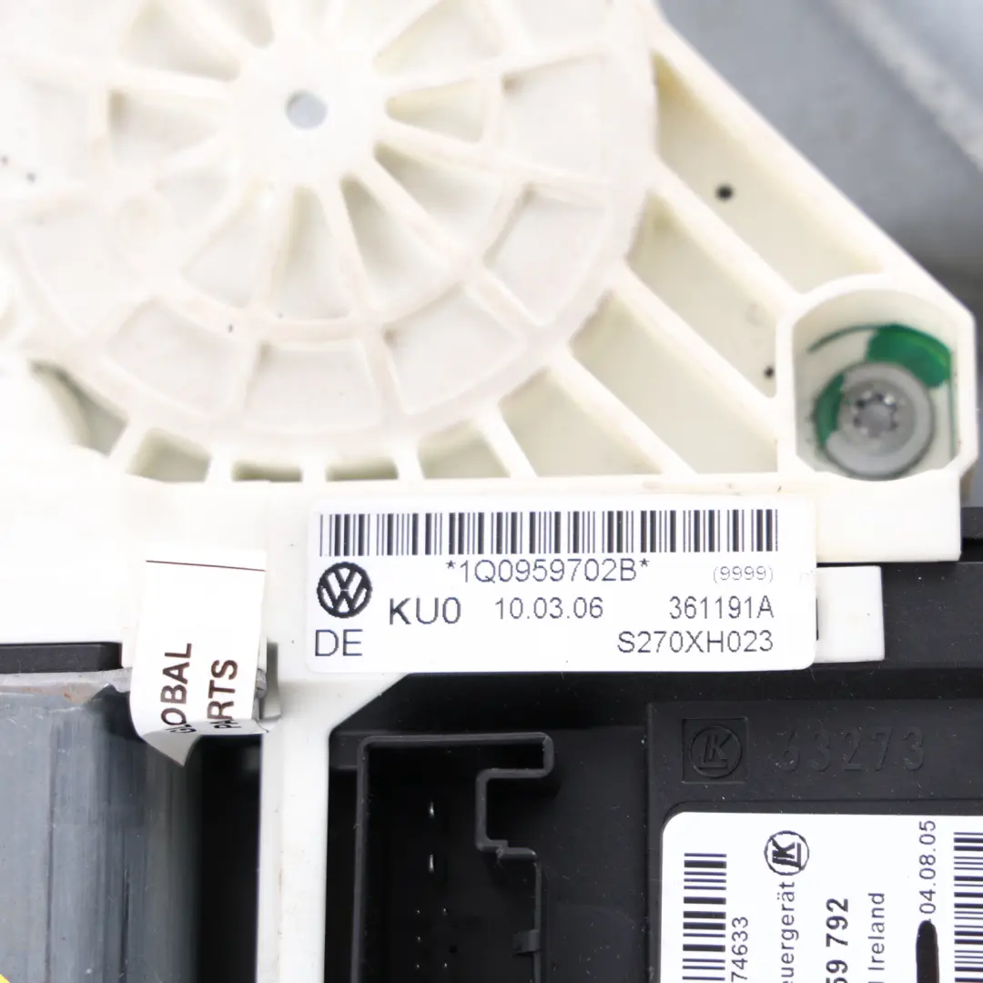 Volkswagen Eos Podnośnik Szyby Z Silnikiem Przedni Lewy - SKU 1Q0837461D - Numer Części 1Q0837461D