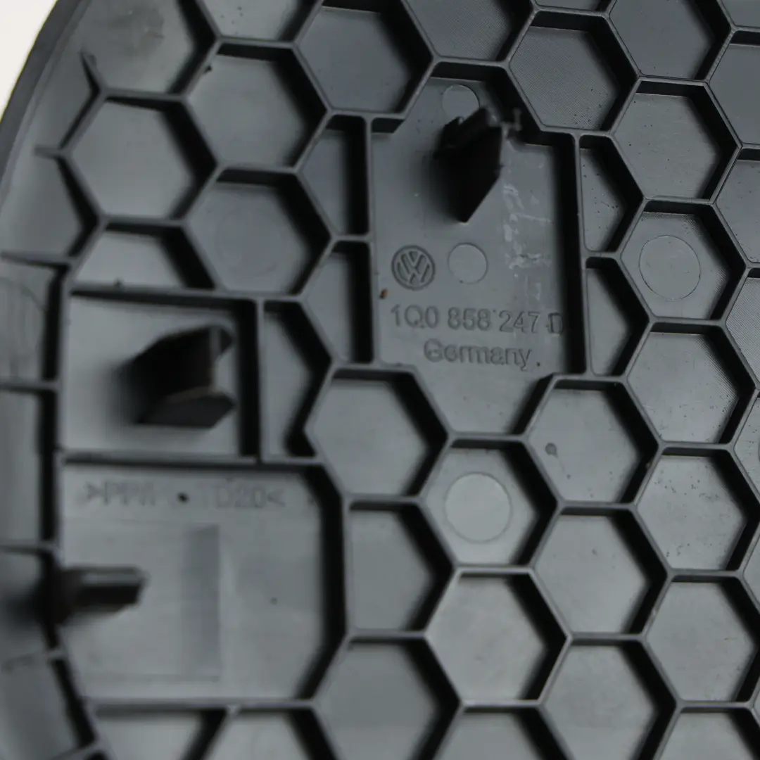 Volkswagen Scirocco Mk3 Osłona Obudowa Deski Rozdzielczej Lewa - SKU 1Q0858247D - Numer Części 1Q0858247D