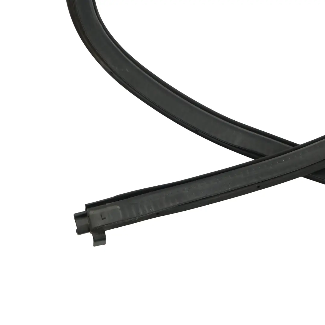 Junta Goma Puerta Delantera Izquierda Interior para Volkswagen VW Eos con número de pieza 1Q0867911B Volkswagen VW Eos Junta Goma Puerta Delantera Izquierda Interior - SKU 1Q0867911B - Número de pieza 1Q0867911B