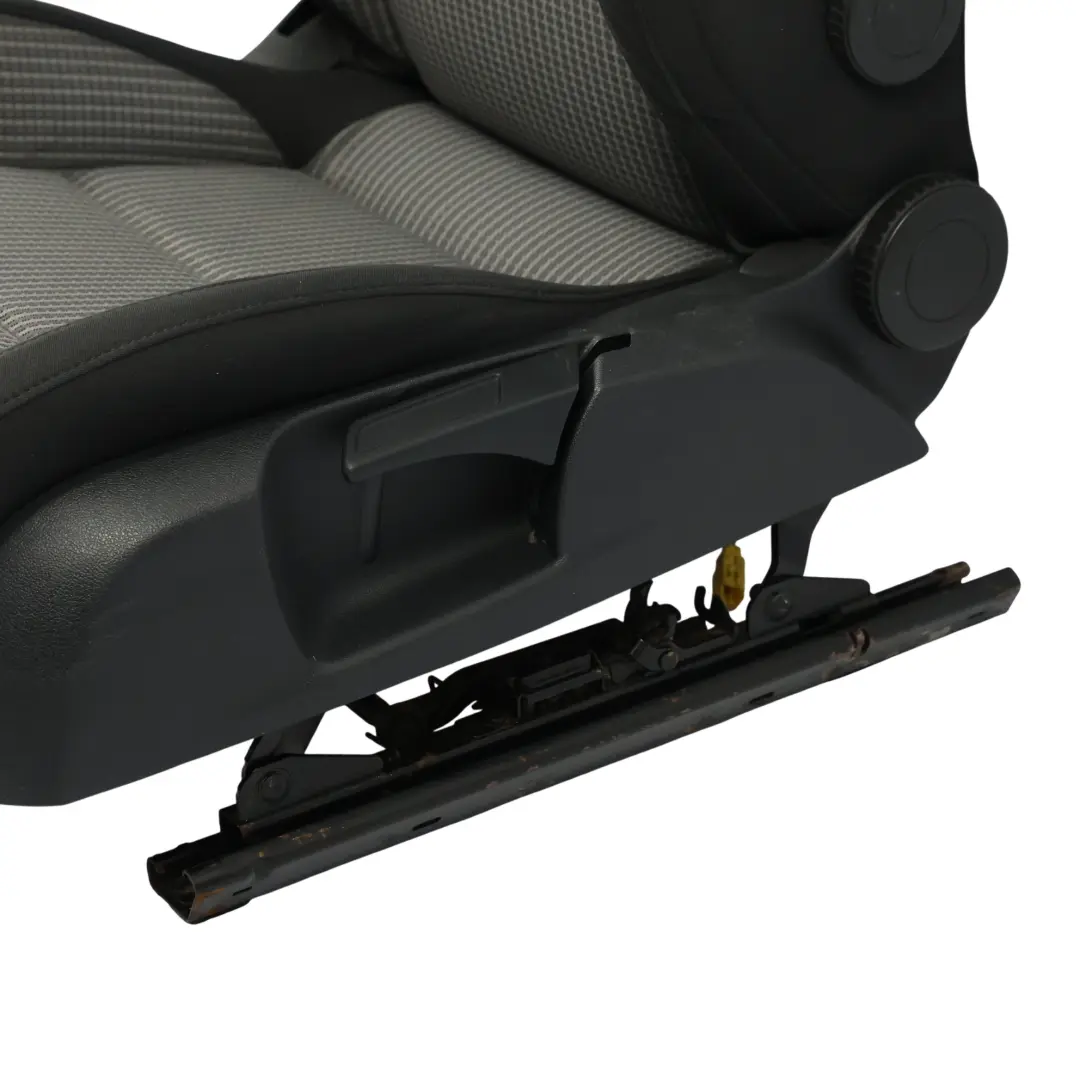 Volkswagen Eos 1F Sedile Anteriore Sinistro Interno Tessuto Nero Titanio - SKU 1Q0881805CD-1 - Numero di parte 1Q0881805CD