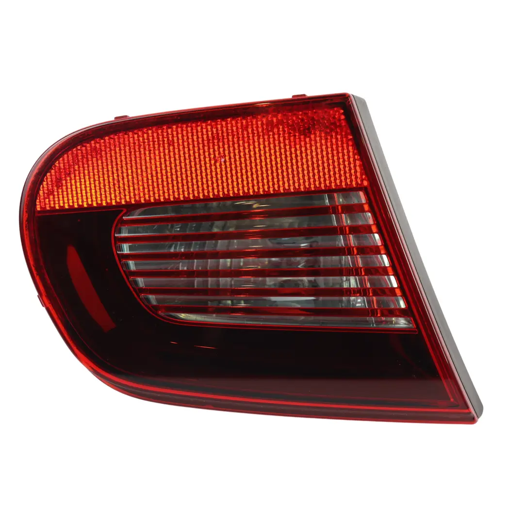 Volkswagen Eos 1F Lampa Tylna Wewnętrzna Lewa - SKU 1Q0945093C - Numer Części 1Q0945093C