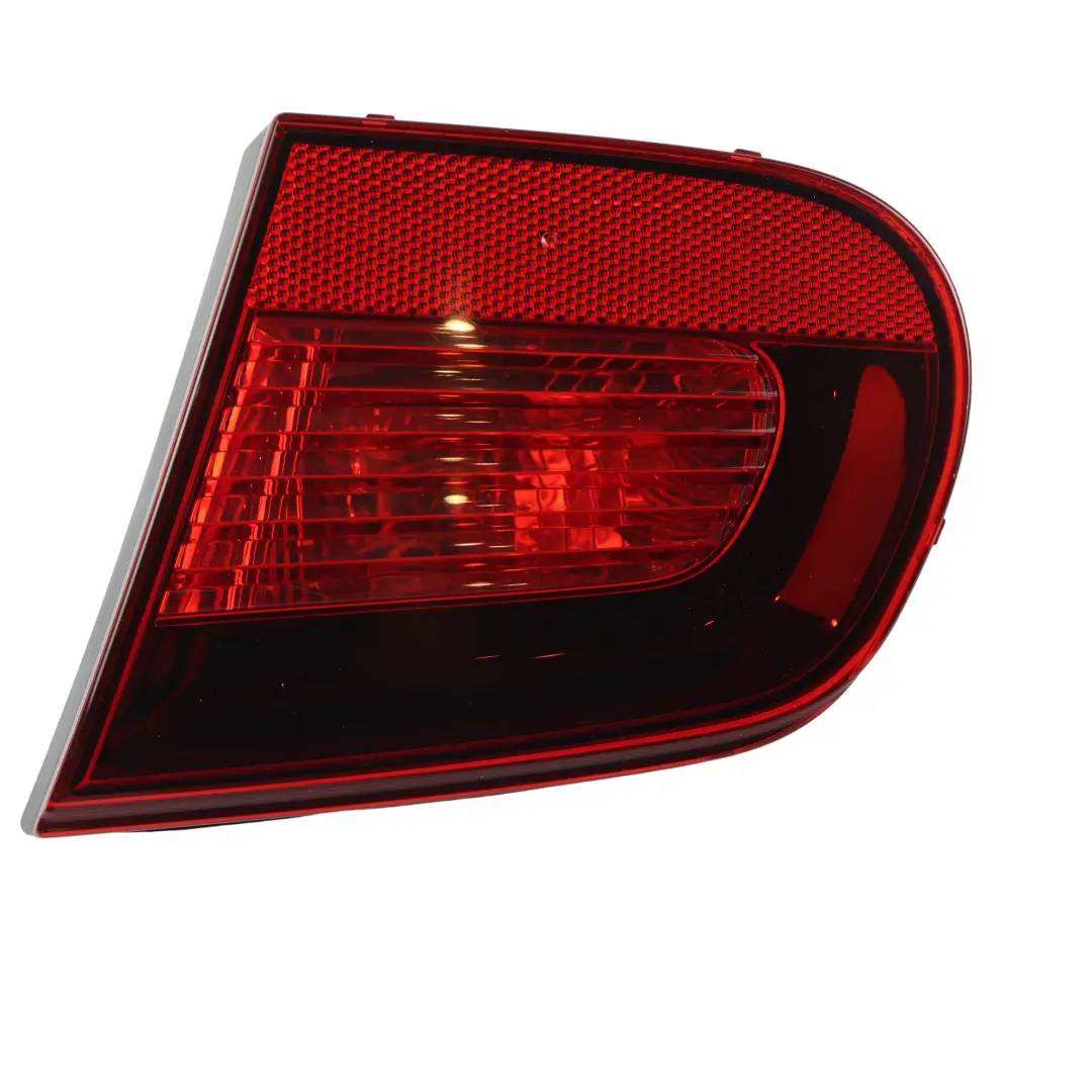 1F Rear Tail Light Lamp Inner Right O/S to VW Volkswagen Eos with Part number 1Q0945094C VW Volkswagen Eos 1F Rear Tail Light Lamp Inner Right O/S - SKU 1Q0945094C - Part number 1Q0945094C