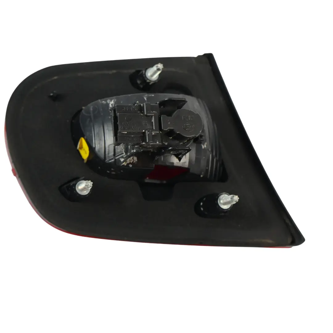 1F Feu Arrière Intérieur Droit pour Volkswagen Eos à propos du numéro de pièce 1Q0945094C Volkswagen Eos 1F Feu Arrière Intérieur Droit - SKU 1Q0945094C - Numéro de pièce 1Q0945094C