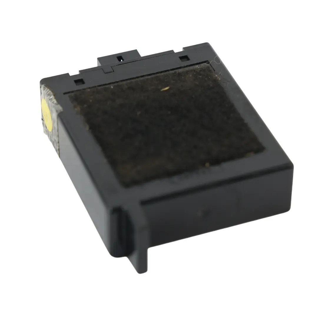 Moduł Sterownika Czujnika Alarmu do Volkswagen Eos o numerze 1Q0951172A Volkswagen Eos Moduł Sterownika Czujnika Alarmu - SKU 1Q0951172A - Numer Części 1Q0951172A