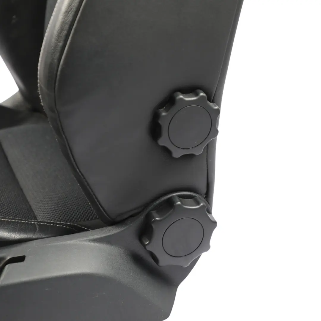 Skoda Octavia 1Z VRS Front Seat Interior Heated Left N/S Spacer Black - SKU 1Z0881805RQ-1 - Part number 1Z0881805RQ