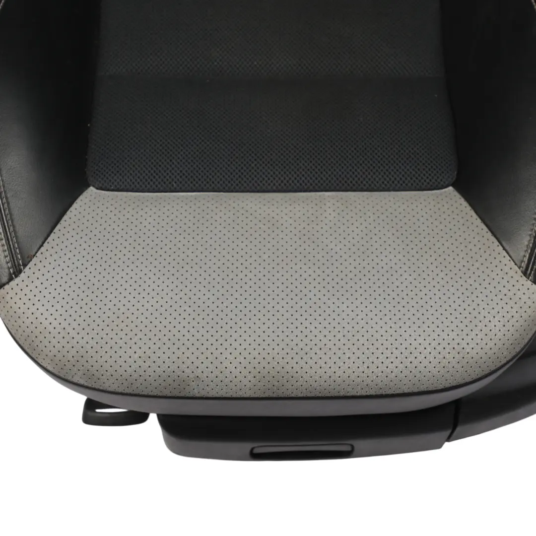 Skoda Octavia 1Z VRS Front Seat Interior Heated Left N/S Spacer Black - SKU 1Z0881805RQ-1 - Part number 1Z0881805RQ