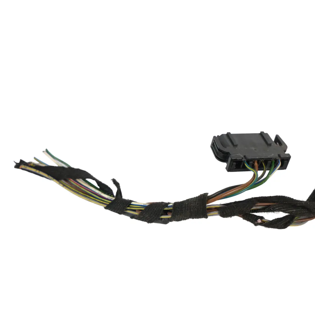 Mk2 1Z Side Panel Taillight Wiring Cable Rear Right O/S to Skoda Octavia with Part number 1Z5945112B Skoda Octavia Mk2 1Z Side Panel Taillight Wiring Cable Rear Right O/S - SKU 1Z5945112B-2 - Part number 1Z5945112B