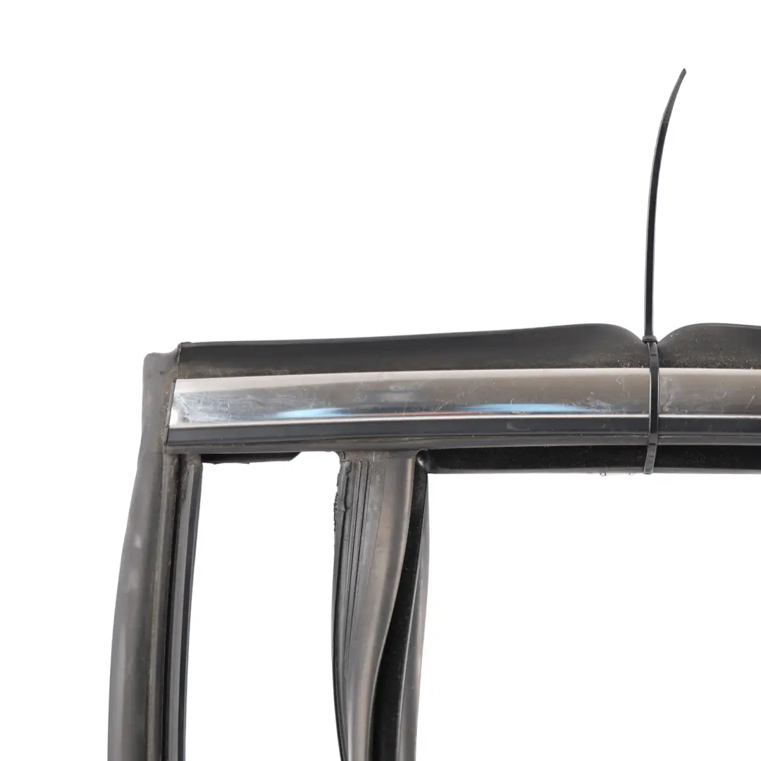 Mk5 Rear Door Window Guide Gasket Frame Seal Left N/S DS73-F25825-CB to Ford Mondeo with Part number 2109994 Ford Mondeo Mk5 Rear Door Window Guide Gasket Frame Seal Left N/S DS73-F25825-CB - SKU 2109994 - Part number 2109994