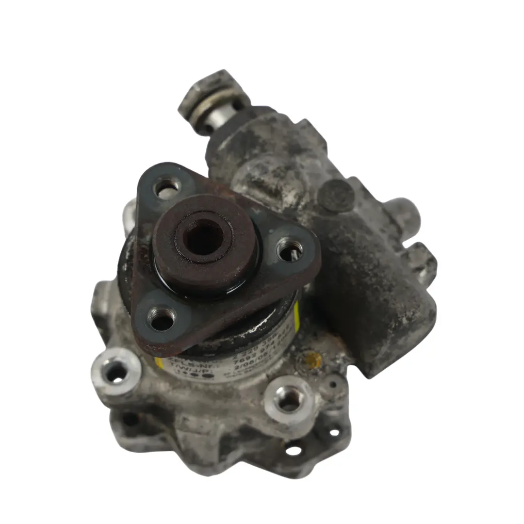 Z3M E36 Power Steering Pump Hydraulic Unit Pulley to BMW M3 E46 with Part number 2229679 BMW M3 E46 Z3M E36 Power Steering Pump Hydraulic Unit Pulley - SKU 2229679 - Part number 2229679