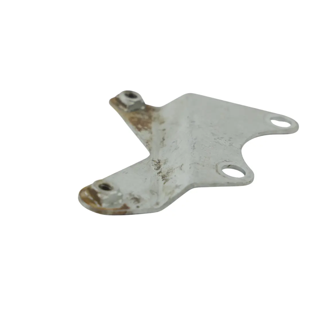 Tylny Wspornik Pokrywy Pompy Wspomagania do BMW E38 E39 E46 E53 o numerze 2247599 BMW E38 E39 E46 E53 Tylny Wspornik Pokrywy Pompy Wspomagania - SKU 2247599 - Numer Części 2247599