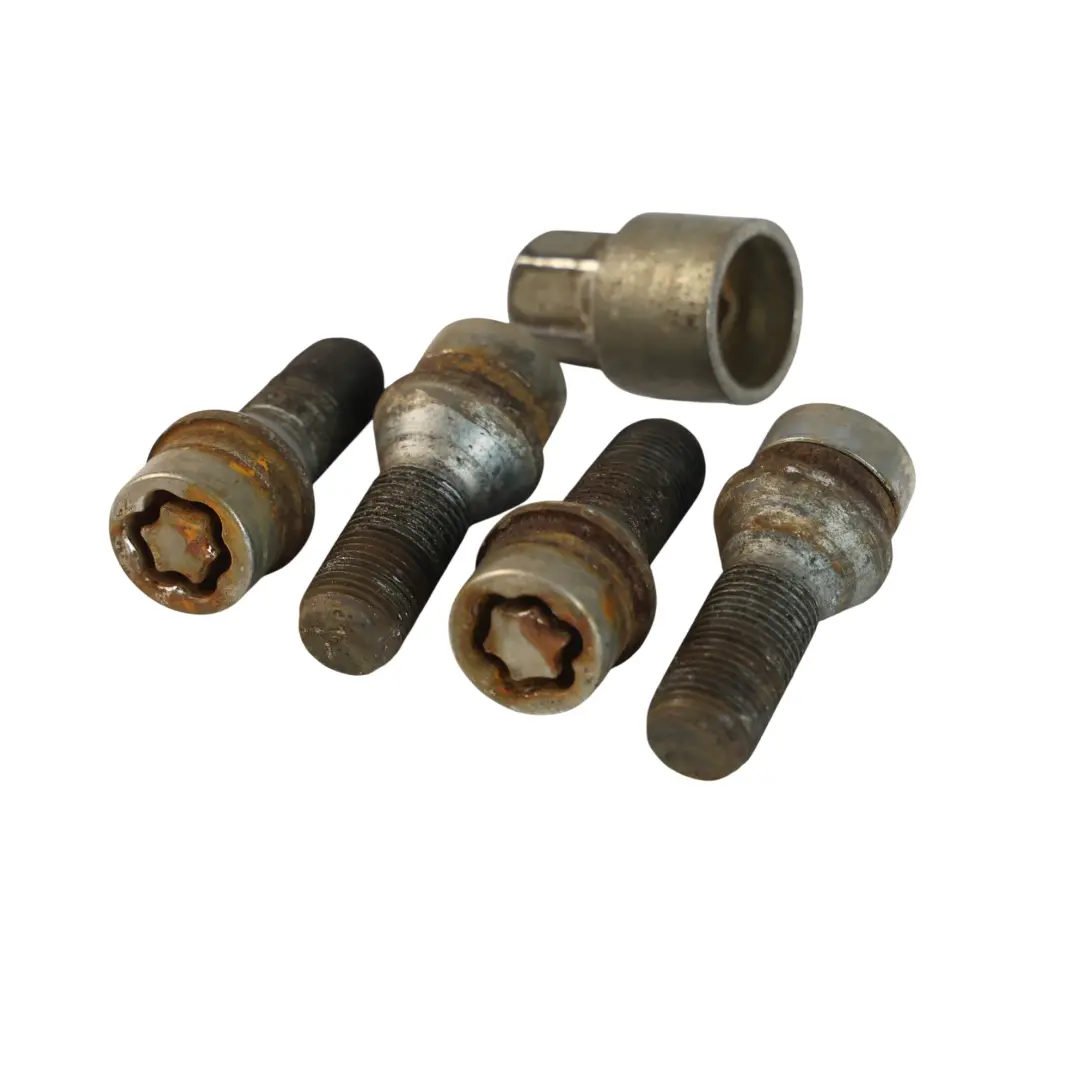 Set Bulloni Sicurezza Dadi Ruote per BMW F20 F21 F30 F31 F33 con numero di parte 2453961 BMW F20 F21 F30 F31 F33 Set Bulloni Sicurezza Dadi Ruote - SKU 2453961-5 - Numero di parte 2453961