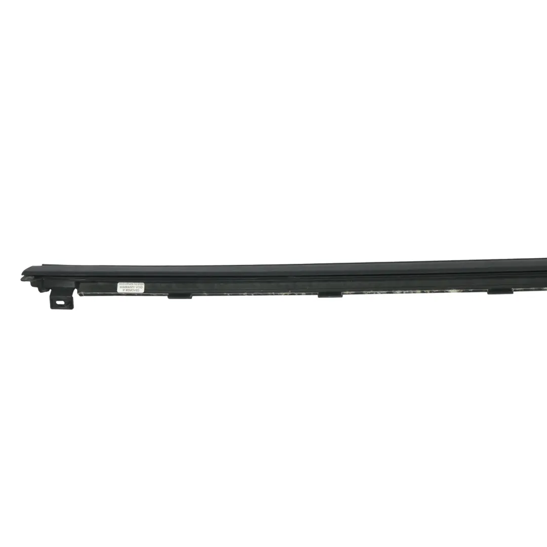 MK6 Guarnizione Vetro Porta Anteriore Destro FR3B-6321452-AJ per Ford Mustang con numero di parte 2521384 Ford Mustang MK6 Guarnizione Vetro Porta Anteriore Destro FR3B-6321452-AJ - SKU 2521384 - Numero di parte 2521384