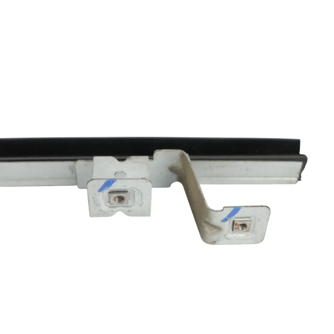 Ford Transit MK8 Guida Vetro Finestrino Porta Anteriore Sinistro - SKU 2544394 - Numero di parte 2544394