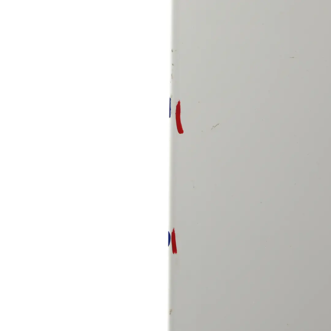 Tylne Drzwi Prawe Klapa Bagażnika Frozen White - Z2 do Ford Transit Connect o numerze 2647046-FW Ford Transit Connect Tylne Drzwi Prawe Klapa Bagażnika Frozen White - Z2 - SKU 2647046-FW - Numer Części 2647046-FW