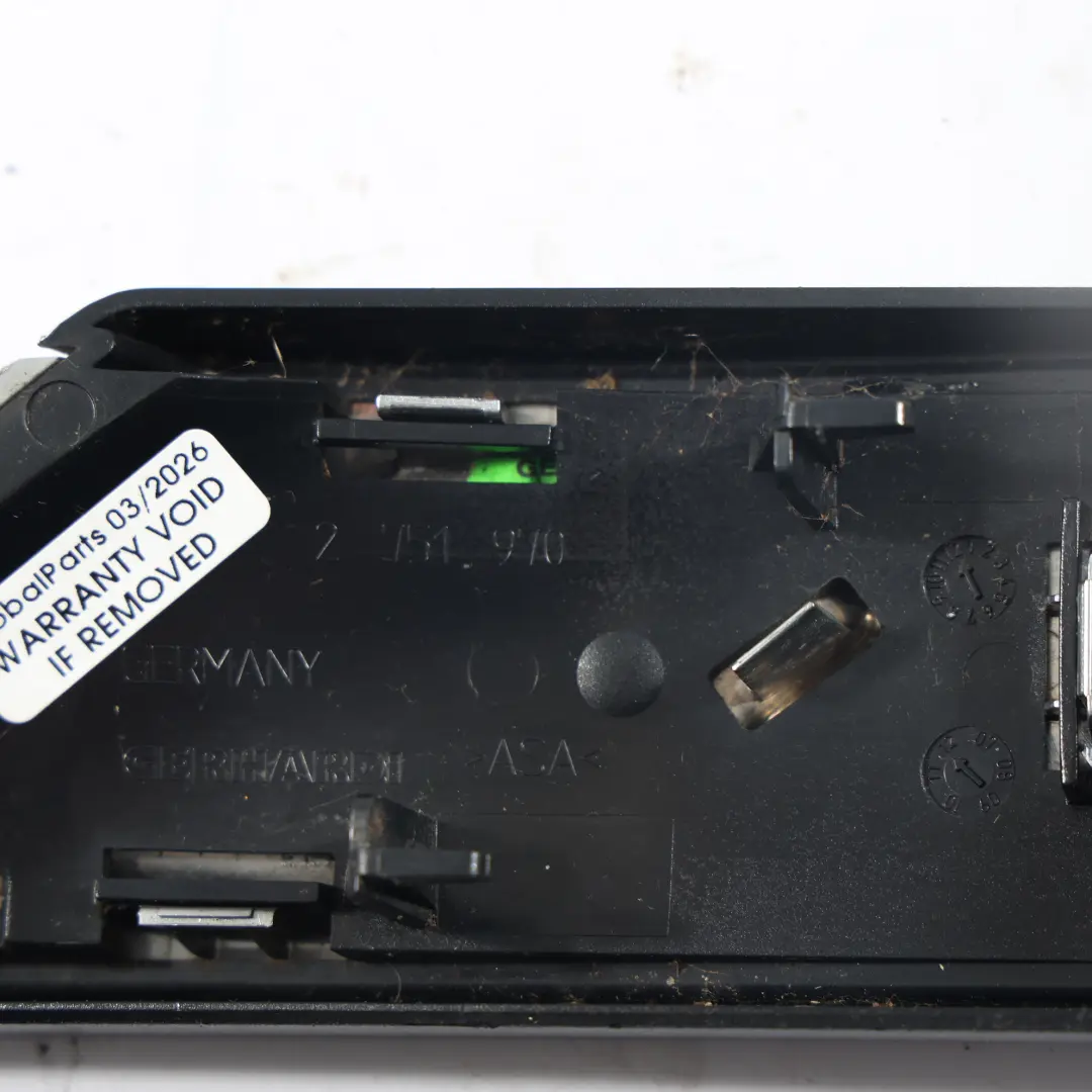 Kierunkowskaz Boczny Chrom Prawy do Mini Cooper S R55 R56 R57 o numerze 2751970 Mini Cooper S R55 R56 R57 Kierunkowskaz Boczny Chrom Prawy - SKU 2751970-6 - Numer Części 2751970