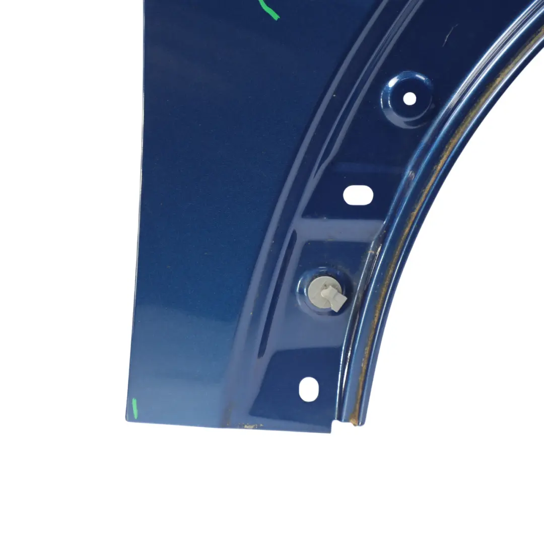 Błotnik Prawy Lightning Blue A63 do Mini Cooper R56 o numerze 2754726 Mini Cooper R56 Błotnik Prawy Lightning Blue A63 - SKU 2754726-LB13 - Numer Części 2754726
