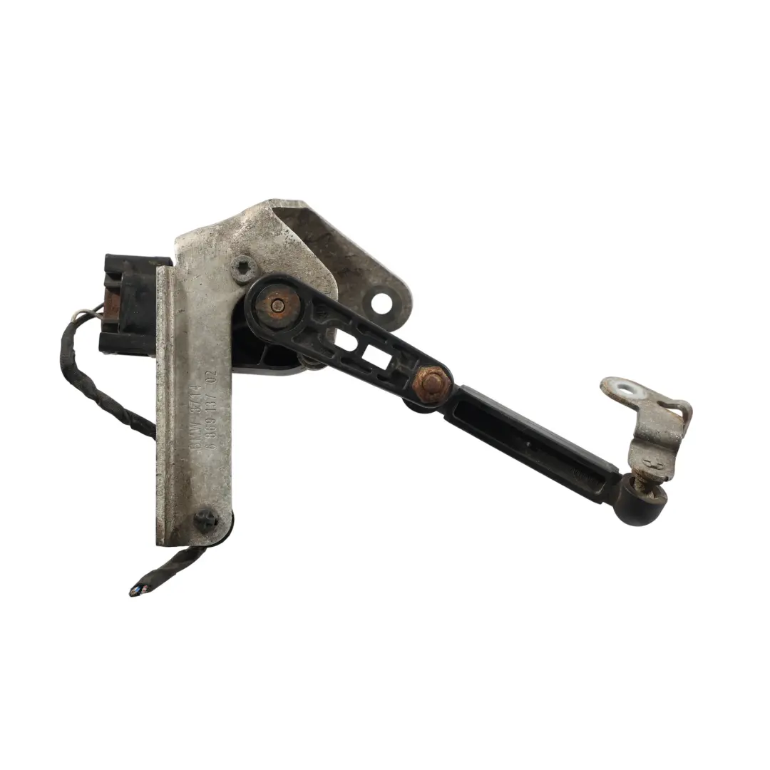 Sensore Livello Altezza Faro Posteriore Destro per BMW F36 Gran Coupe con numero di parte 2959574 BMW F36 Gran Coupe Sensore Livello Altezza Faro Posteriore Destro - SKU 2959574-3 - Numero di parte 2959574
