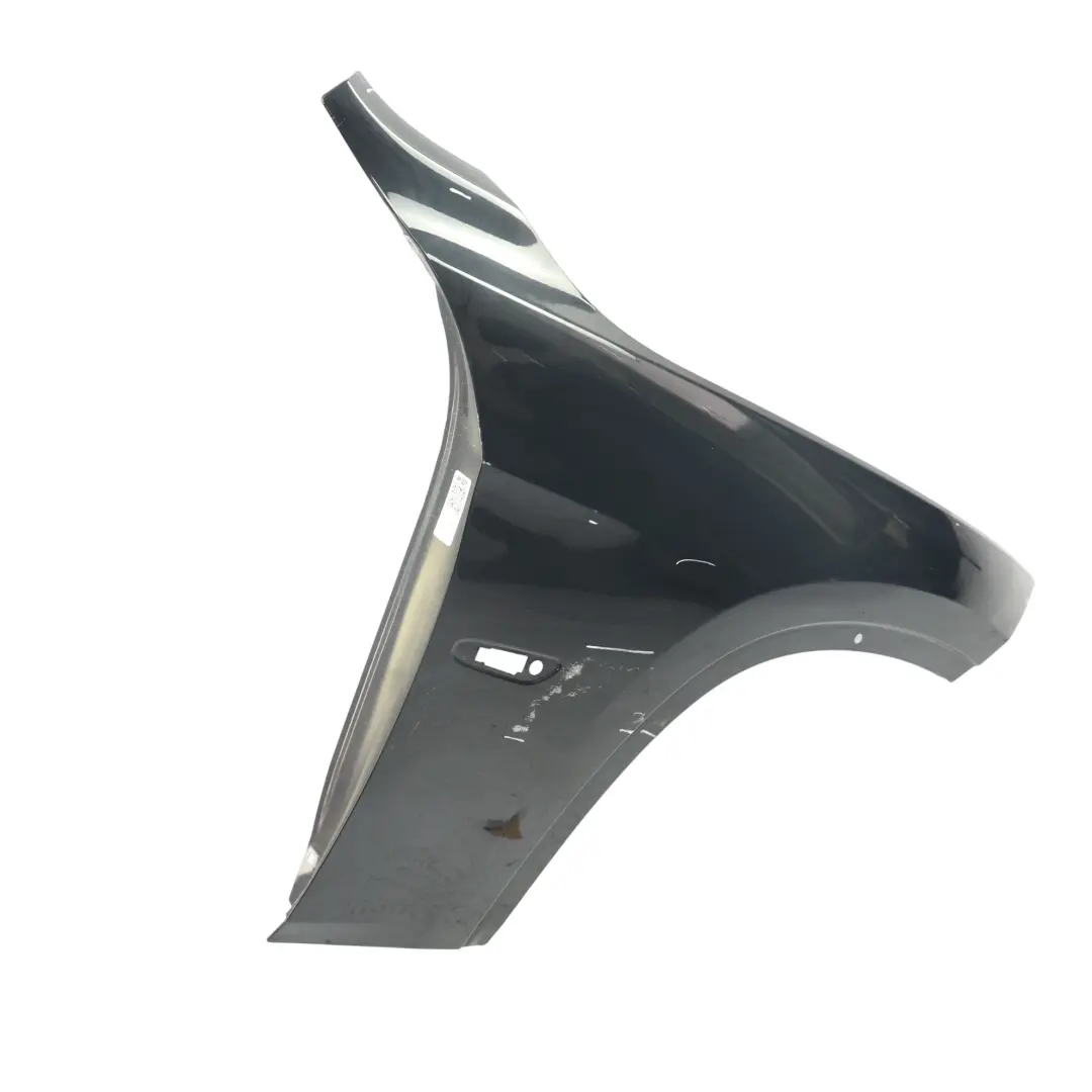 Pannello alare Anteriore Destro Parafango Laterale Black Sapphire 475 per BMW X1 E84 con numero di parte 2993156 BMW X1 E84 Pannello alare Anteriore Destro Parafango Laterale Black Sapphire 475 - SKU 2993156-BS1 - Numero di parte 2993156