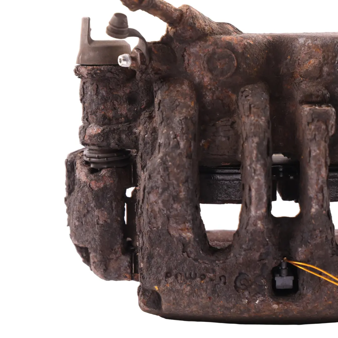 Volkswagen Crafter 2E Brake Caliper Housing Front Left N/S 2E0615106B - SKU 2E0615105B - Part number 2E0615105B