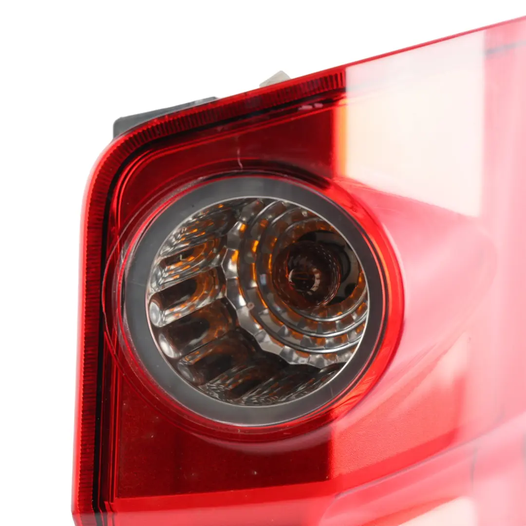 Volkswagen Crafter 1 Lampa Tylna Prawa Boczna Panel - SKU 2E0945096 - Numer Części 2E0945096