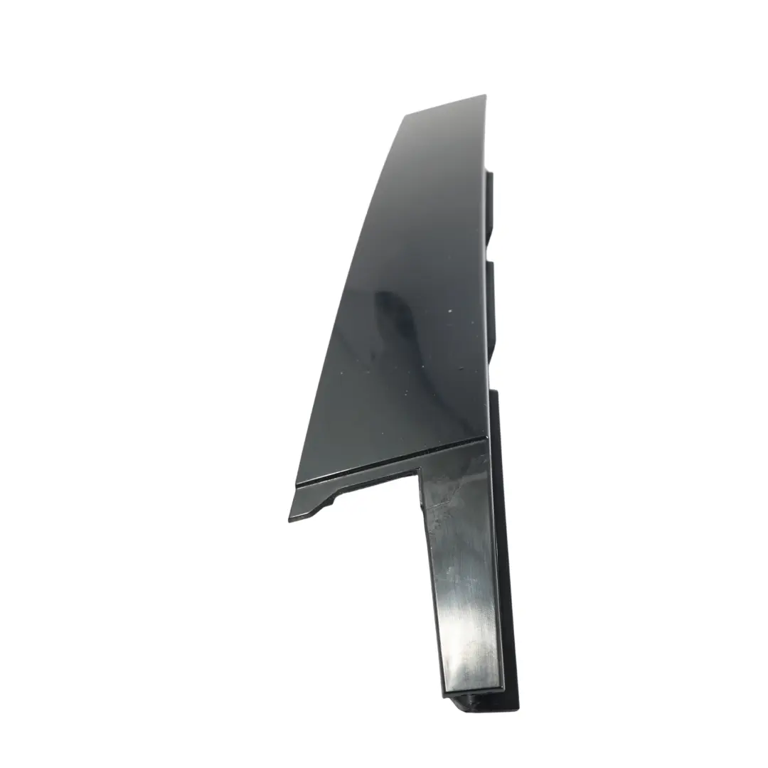 Garniture Cadre Vitre Porte Arrière Gauche pour Volkswagen T-Roc R A11 à propos du numéro de pièce 2GA839901A Volkswagen T-Roc R A11 Garniture Cadre Vitre Porte Arrière Gauche - SKU 2GA839901A - Numéro de pièce 2GA839901A