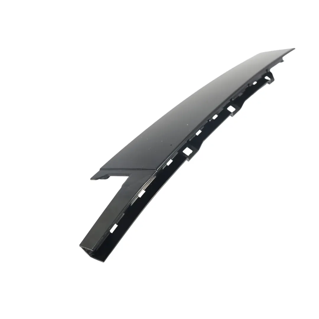 Garniture Cadre Vitre Porte Arrière Gauche pour Volkswagen T-Roc R A11 à propos du numéro de pièce 2GA839901A Volkswagen T-Roc R A11 Garniture Cadre Vitre Porte Arrière Gauche - SKU 2GA839901A - Numéro de pièce 2GA839901A