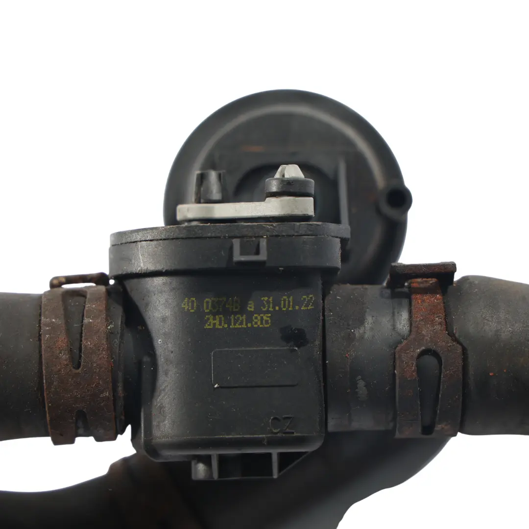 Vanne Vide Moteur Tuyau Chauffage 2.0 TDI pour Volkswagen Crafter 2E à propos du numéro de pièce 2H0121805 Volkswagen Crafter 2E Vanne Vide Moteur Tuyau Chauffage 2.0 TDI - SKU 2H0121805-1 - Numéro de pièce 2H0121805