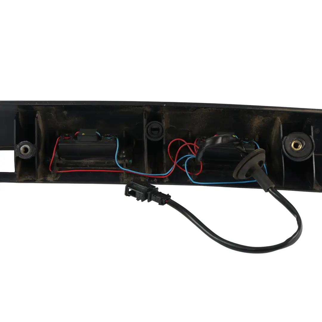 2K Poignée Porte Arrière Garniture Éclairage Plaque 2K5827574F pour Volkswagen Caddy à propos du numéro de pièce 2K5827574S Volkswagen Caddy 2K Poignée Porte Arrière Garniture Éclairage Plaque 2K5827574F - SKU 2K5827574S - Numéro de pièce 2K5827574S