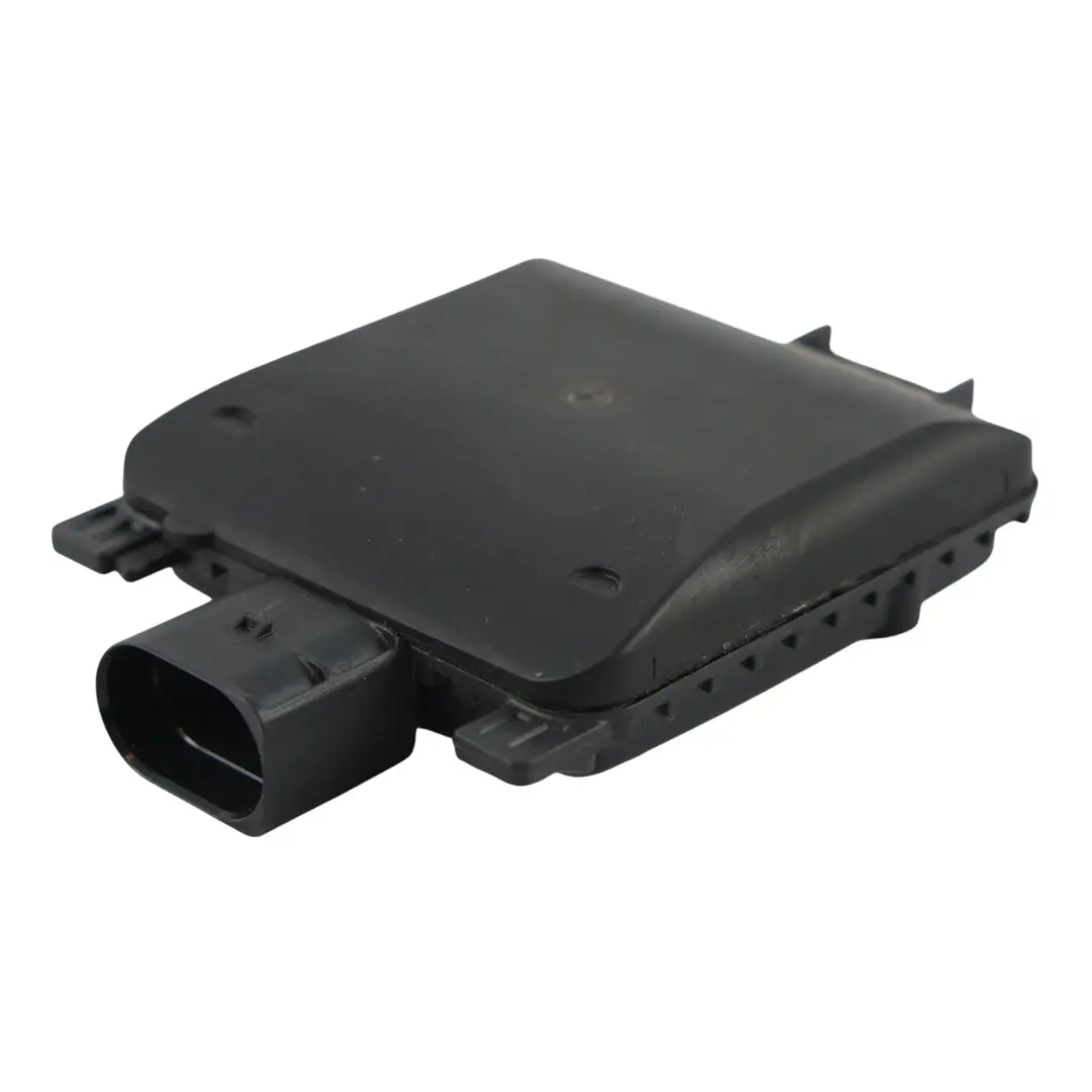 Mk8 Módulo Asistente Cambio Carril Izquierdo para Skoda Volkswagen Golf con número de pieza 2Q0907685J Skoda Volkswagen Golf Mk8 Módulo Asistente Cambio Carril Izquierdo - SKU 2Q0907685J - Número de pieza 2Q0907685J