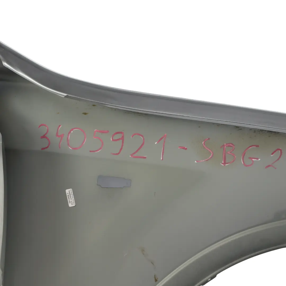  Parafango BMW X3 E83 Ala laterale anteriore sinistra Silbergrau Grigio - A08 - SKU 3405921-SBG2 - Numero di parte 3405921