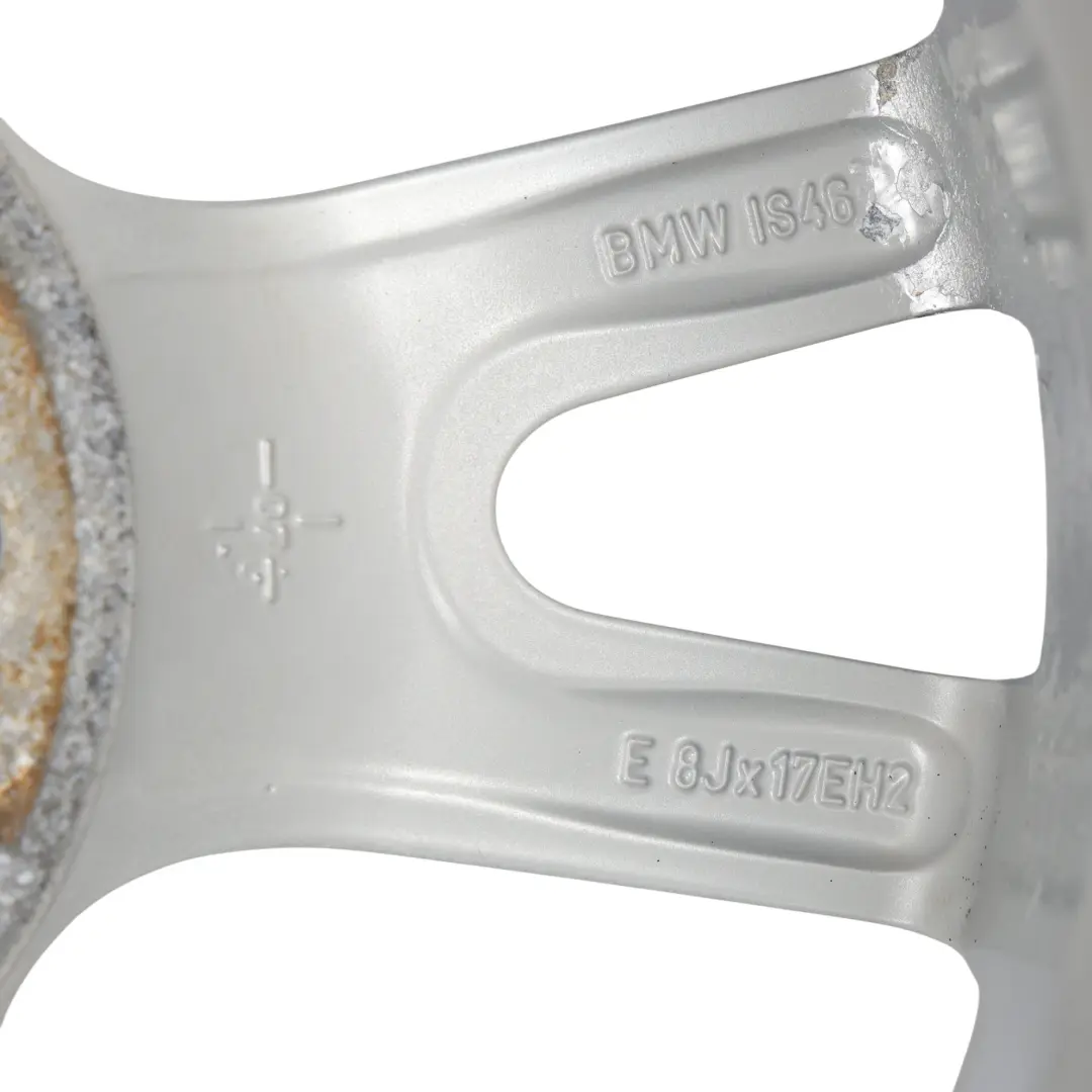 Cerchio In Lega 17" A Doppio Raggio 148 ET:46 8J per BMW X3 E83 con numero di parte 3412060 BMW X3 E83 Cerchio In Lega 17" A Doppio Raggio 148 ET:46 8J - SKU 3412060-2 - Numero di parte 3412060