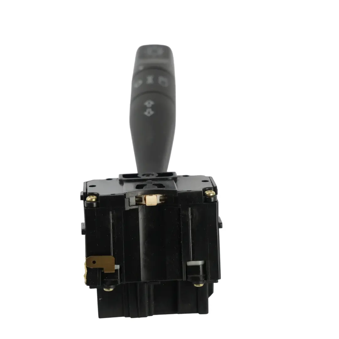 Land Rover L314 Freelander Interruptor Control Faro Direccional - SKU 37102A - Número de pieza 37102A