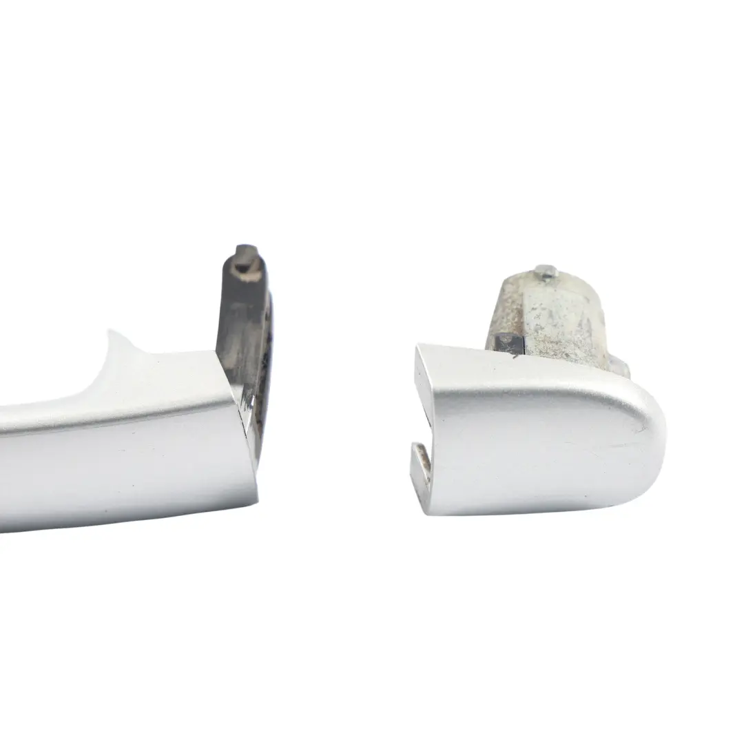 Volkswagen Golf Mk6 Manija Puerta Trasera Izquierda Plata Reflex A7W - SKU 3B0837205G-RES - Número de pieza 3B0837205G