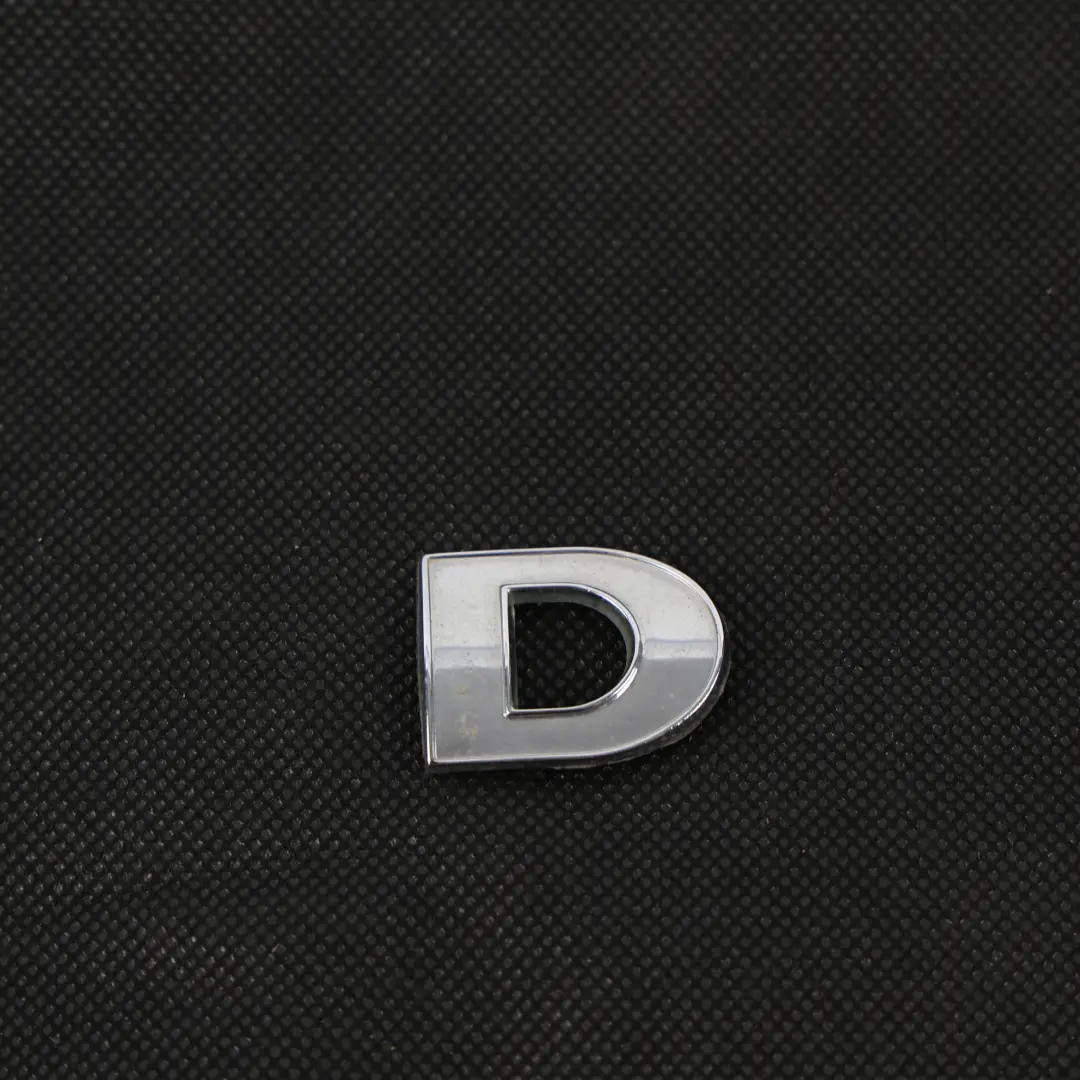 Volkswagen Transporter T5 TDI Kofferraum Emblem Schriftzug - SKU 3B0853675AC - Teilenummer 3B0853675AC