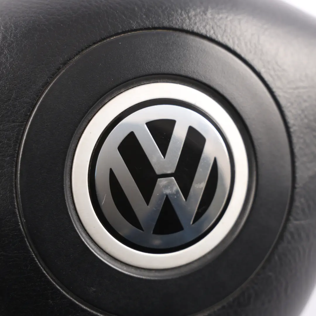 MK4 Steering Wheel Air Module Unit Horn Button to Volkswagen Golf with Part number 3B0880201AG Volkswagen Golf MK4 Steering Wheel Air Module Unit Horn Button - SKU 3B0880201AG - Part number 3B0880201AG