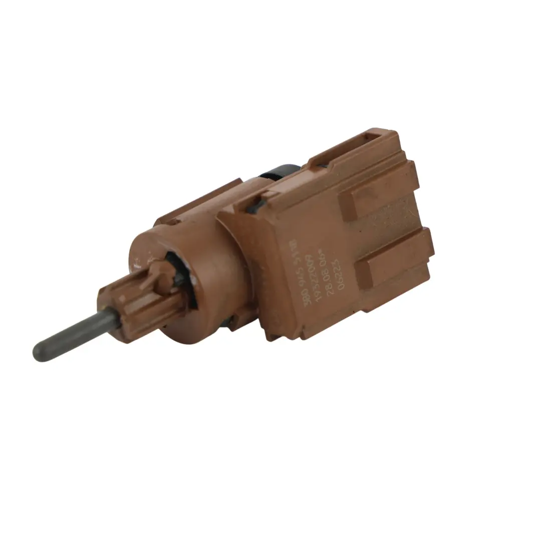 Audi A4 B6 Skoda Fabia Mk1 VW Golf Mk5 Brake Light Switch Unit - SKU 3B0945511B - Part number 3B0945511B