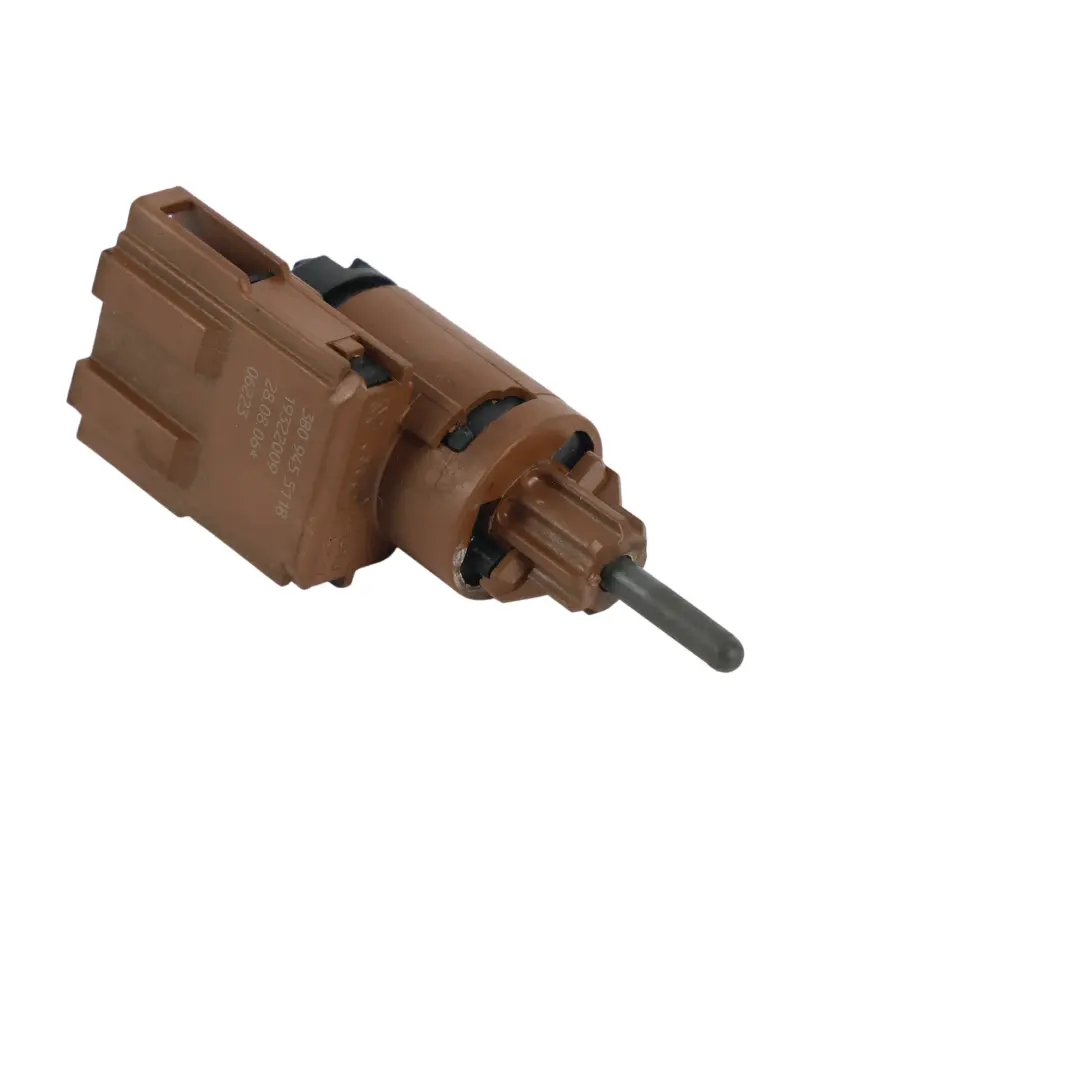 Mk1 VW Golf Mk5 Brake Light Switch Unit to Audi A4 B6 Skoda Fabia with Part number 3B0945511B Audi A4 B6 Skoda Fabia Mk1 VW Golf Mk5 Brake Light Switch Unit - SKU 3B0945511B - Part number 3B0945511B