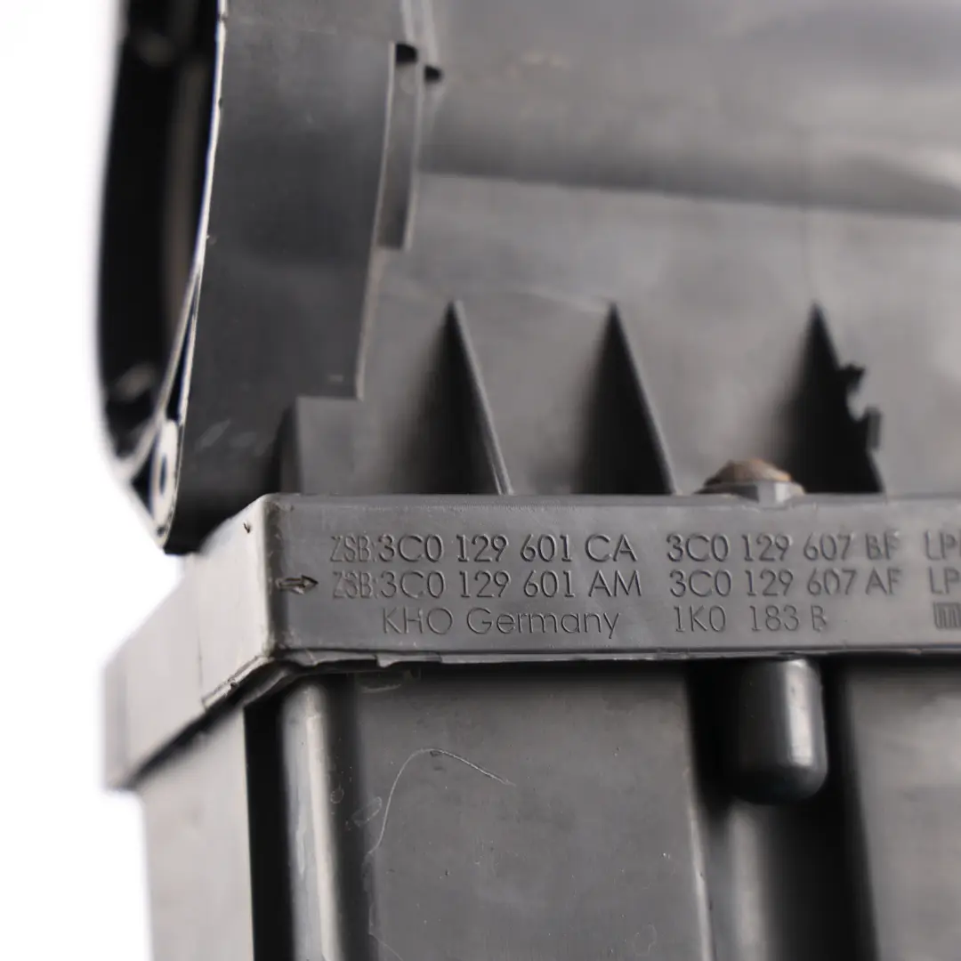 Audi A3 8P Air Intake Inlet Filter Box Housing Diesel - SKU 3C0129601AM - Part number 3C0129601AM