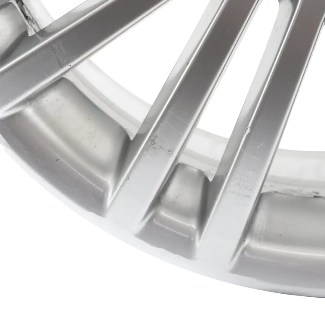 1F Alufelge Silber 17" 7,5J ET47 5x112 für Volkswagen EOS mit Teilenummer 3C0601025D Volkswagen EOS 1F Alufelge Silber 17" 7,5J ET47 5x112 - SKU 3C0601025D-1 - Teilenummer 3C0601025D