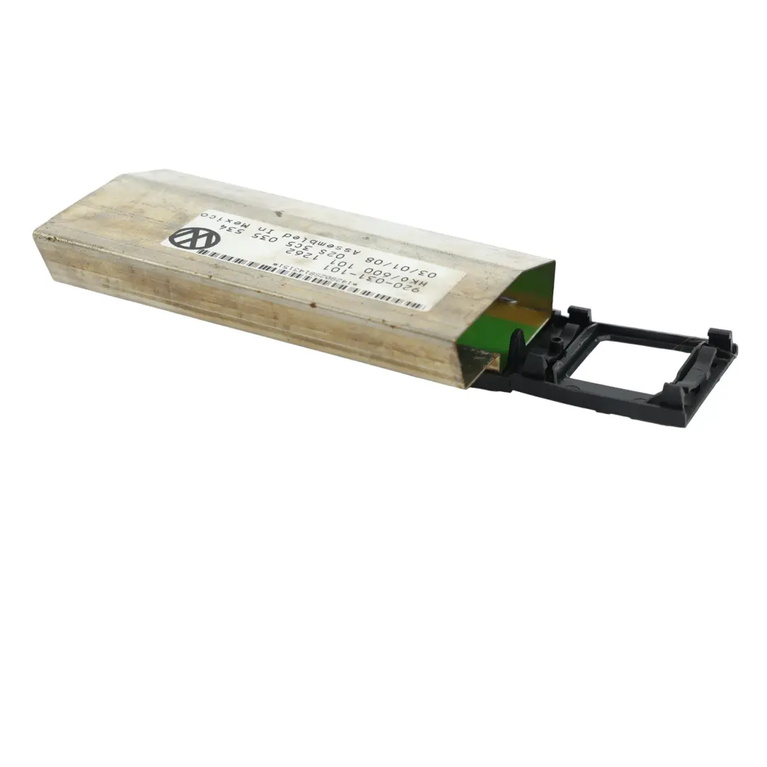 Amplificador Antena Navegación Sat Nav para Audi A3 8P con número de pieza 3C5035534 Audi A3 8P Amplificador Antena Navegación Sat Nav - SKU 3C5035534 - Número de pieza 3C5035534