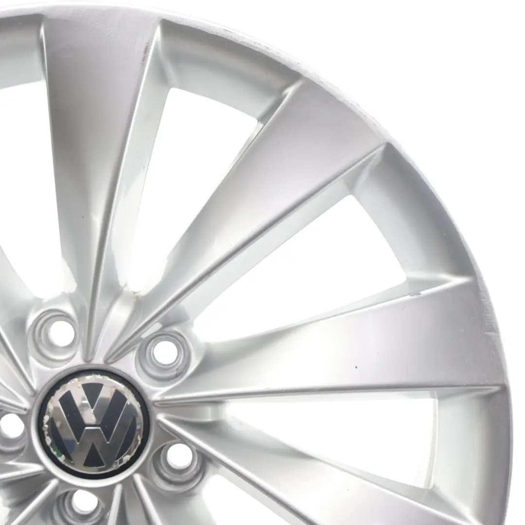 Mk3 Silberne Leichtmetallfelge 18" 8J ET:41 für Volkswagen Scirocco mit Teilenummer 3C8601025D Volkswagen Scirocco Mk3 Silberne Leichtmetallfelge 18" 8J ET:41 - SKU 3C8601025D-4 - Teilenummer 3C8601025D