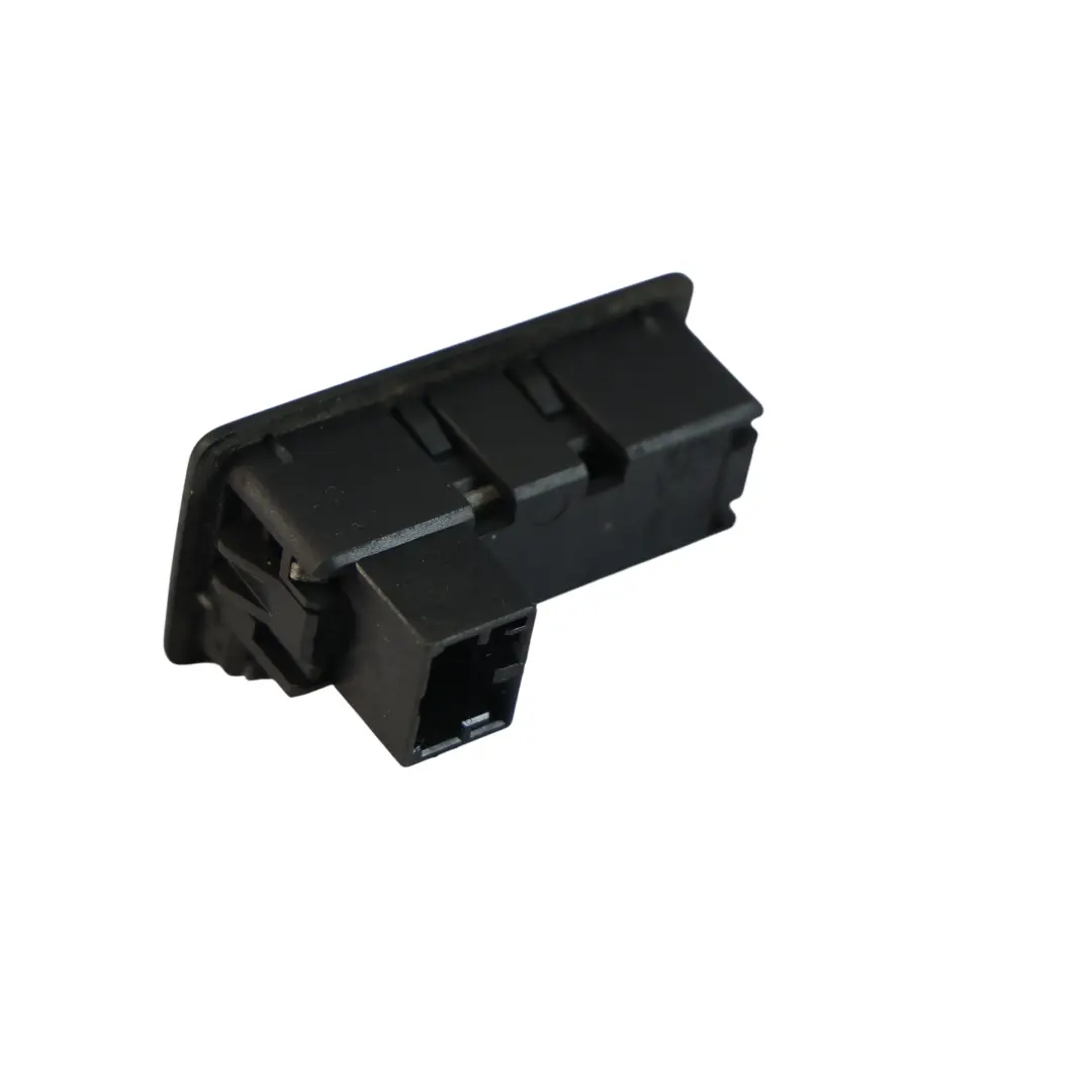 Audi Q5 8R Tailgate Boot Lid Release Open Button Switch Panel - SKU 3D0959831D - Part number 3D0959831D