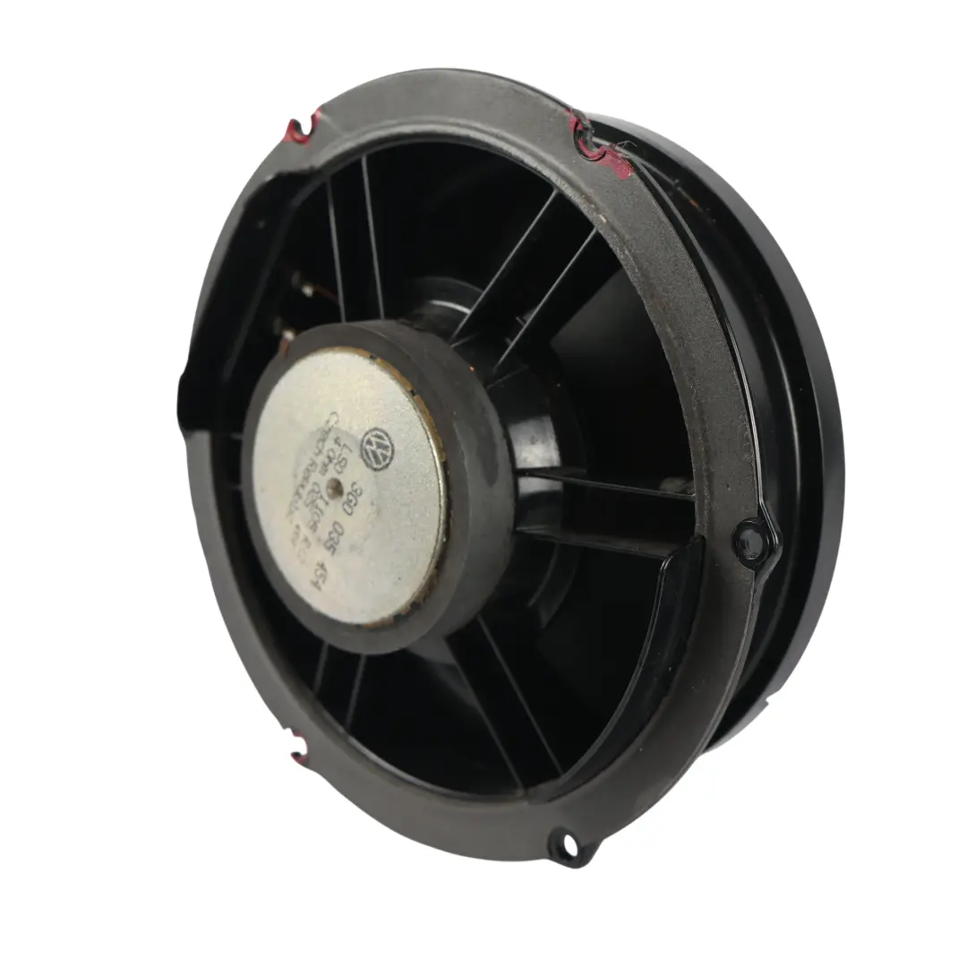 Altavoz Puerta Delantera Izquierda Derecha para Volkswagen Passat B8 con número de pieza 3G0035454 Volkswagen Passat B8 Altavoz Puerta Delantera Izquierda Derecha - SKU 3G0035454 - Número de pieza 3G0035454