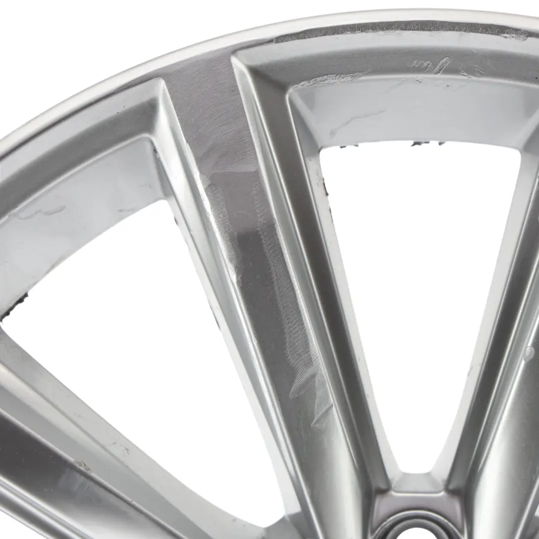 VW Passat B8 Felga Aluminiowa Srebrna 17" 7.0J ET:40 5X112 - SKU 3G0601025D-3 - Numer Części 3G0601025D