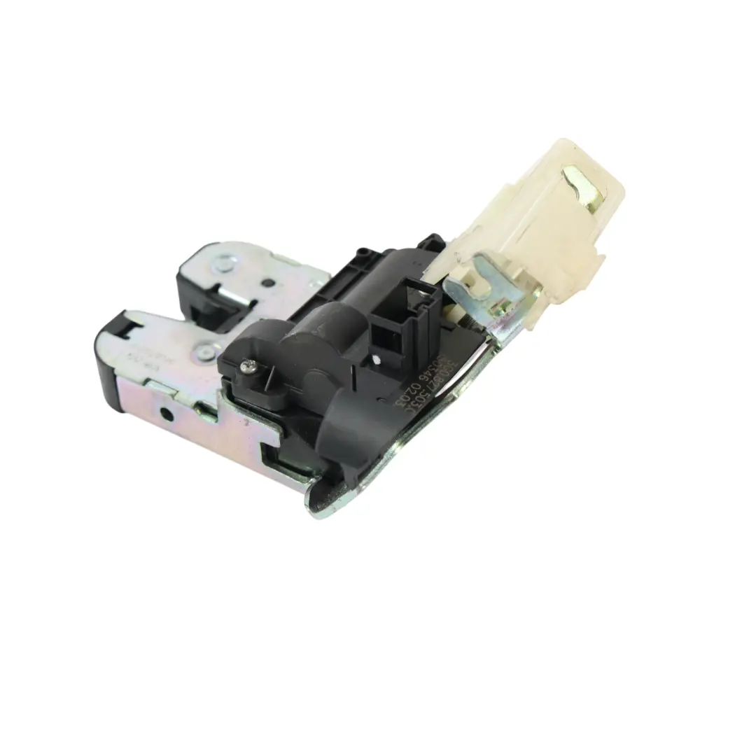 Sedán Cerradura Portón Trasero Maletero para Volkswagen Passat B8 con número de pieza 3G0827503C Volkswagen Passat B8 Sedán Cerradura Portón Trasero Maletero - SKU 3G0827503C - Número de pieza 3G0827503C