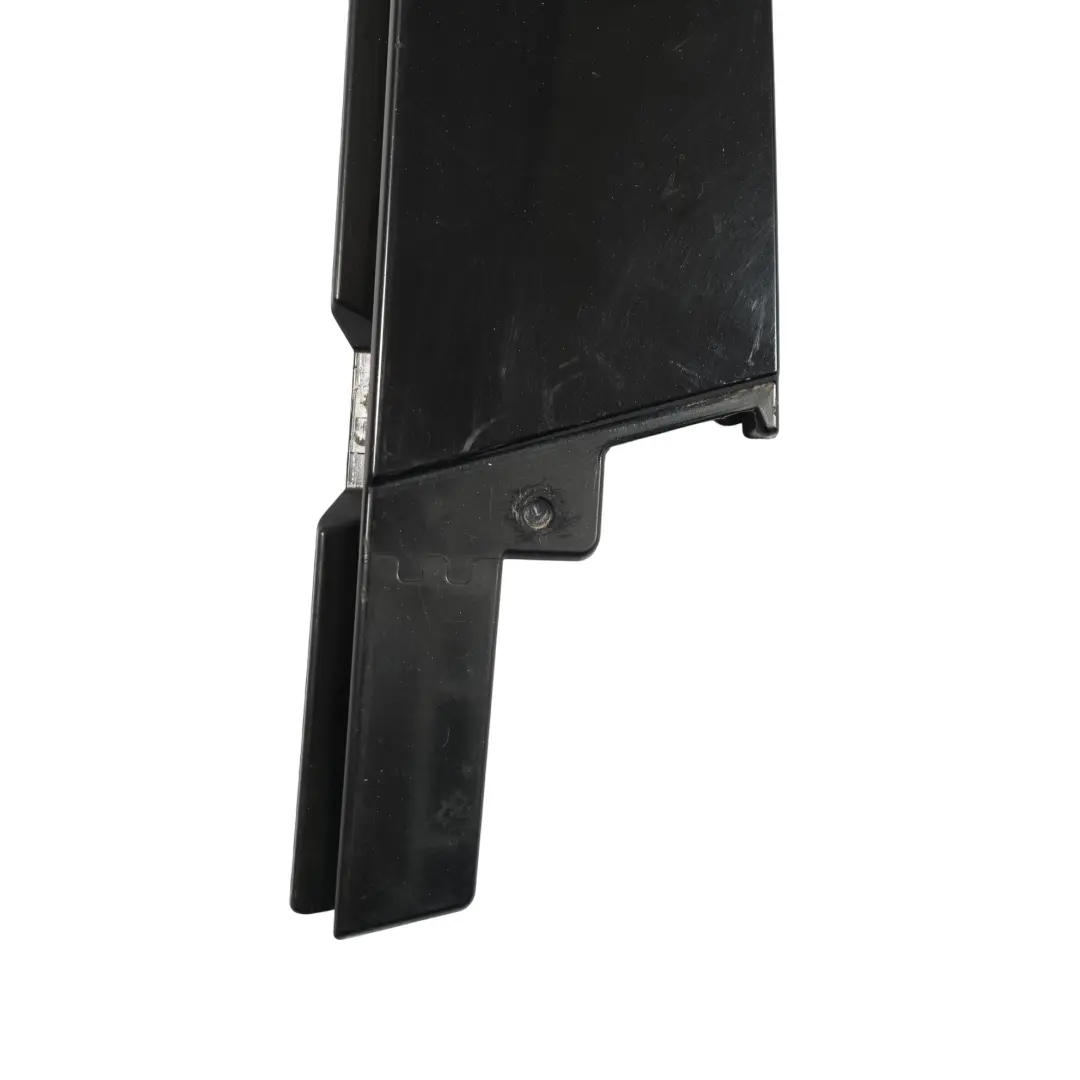 Volkswagen Passat B8 Modanatura Montante Porta Anteriore Sinistra - SKU 3G0837901AB - Numero di parte 3G0837901AB