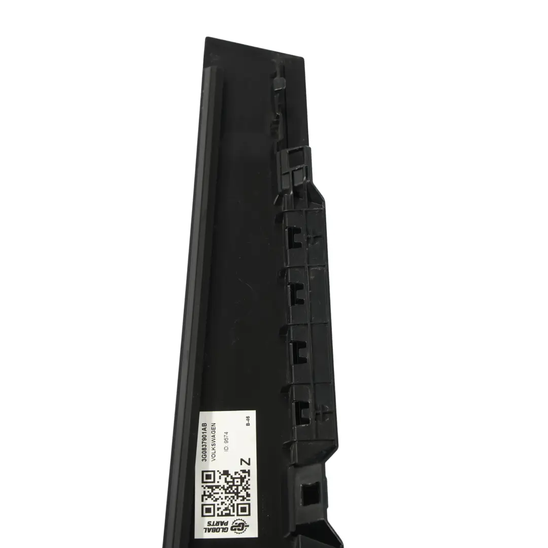Modanatura Montante Porta Anteriore Sinistra per Volkswagen Passat B8 con numero di parte 3G0837901AB Volkswagen Passat B8 Modanatura Montante Porta Anteriore Sinistra - SKU 3G0837901AB - Numero di parte 3G0837901AB