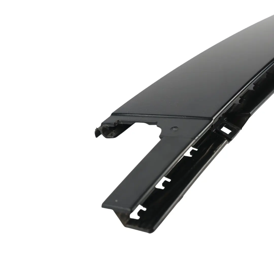 Volkswagen Passat B8 Moldura Pilar Puerta Trasera Izquierda Negro - SKU 3G0839901T - Número de pieza 3G0839901T